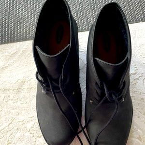 Dr School’s Black Boots Size 7